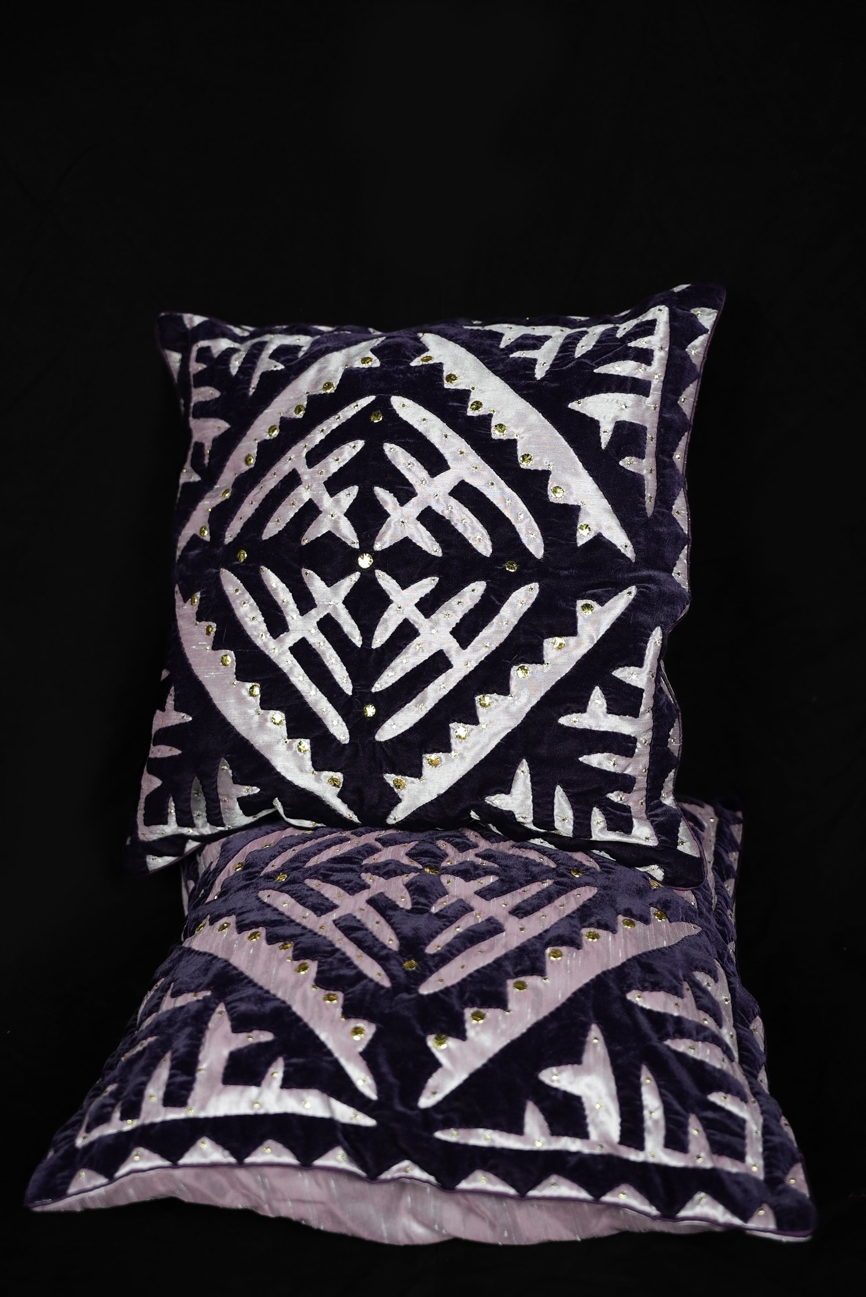 Mukaish Cushion Cover (Pair)