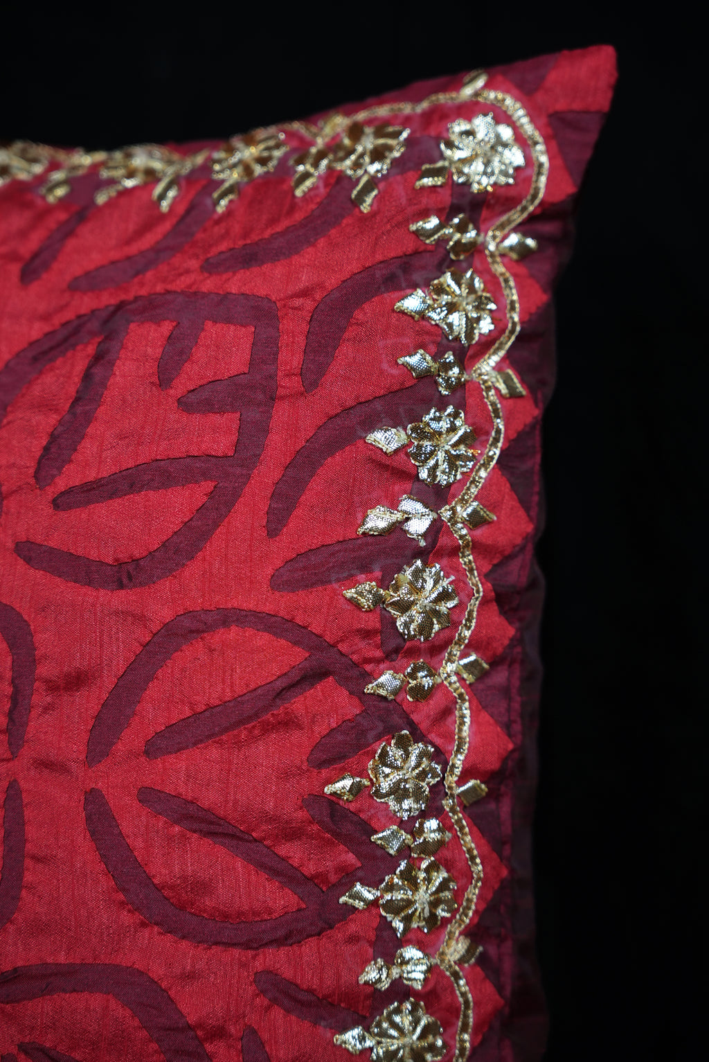 Gota Cushion Cover (Pair)