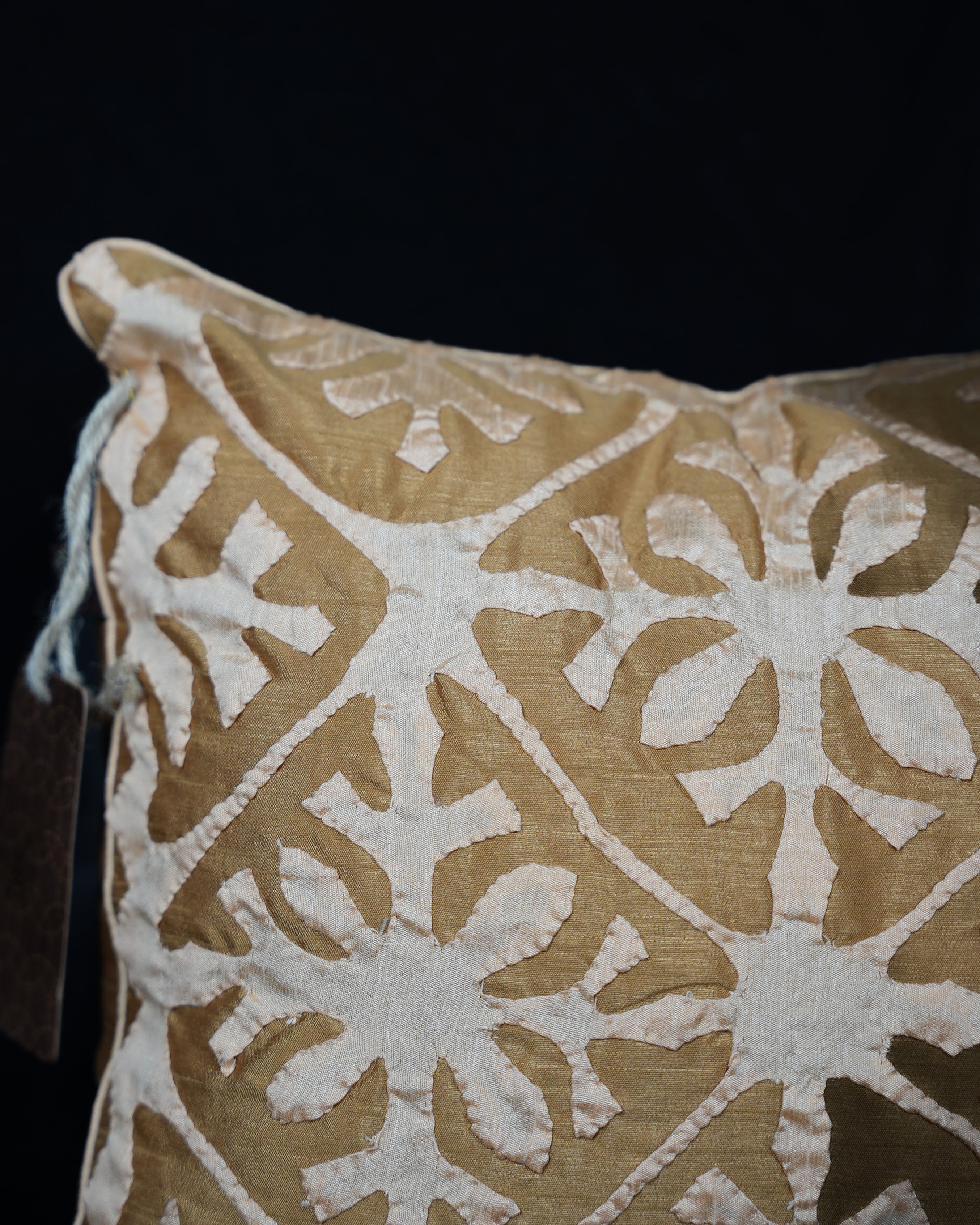 Applique Cushion Cover (Pair)