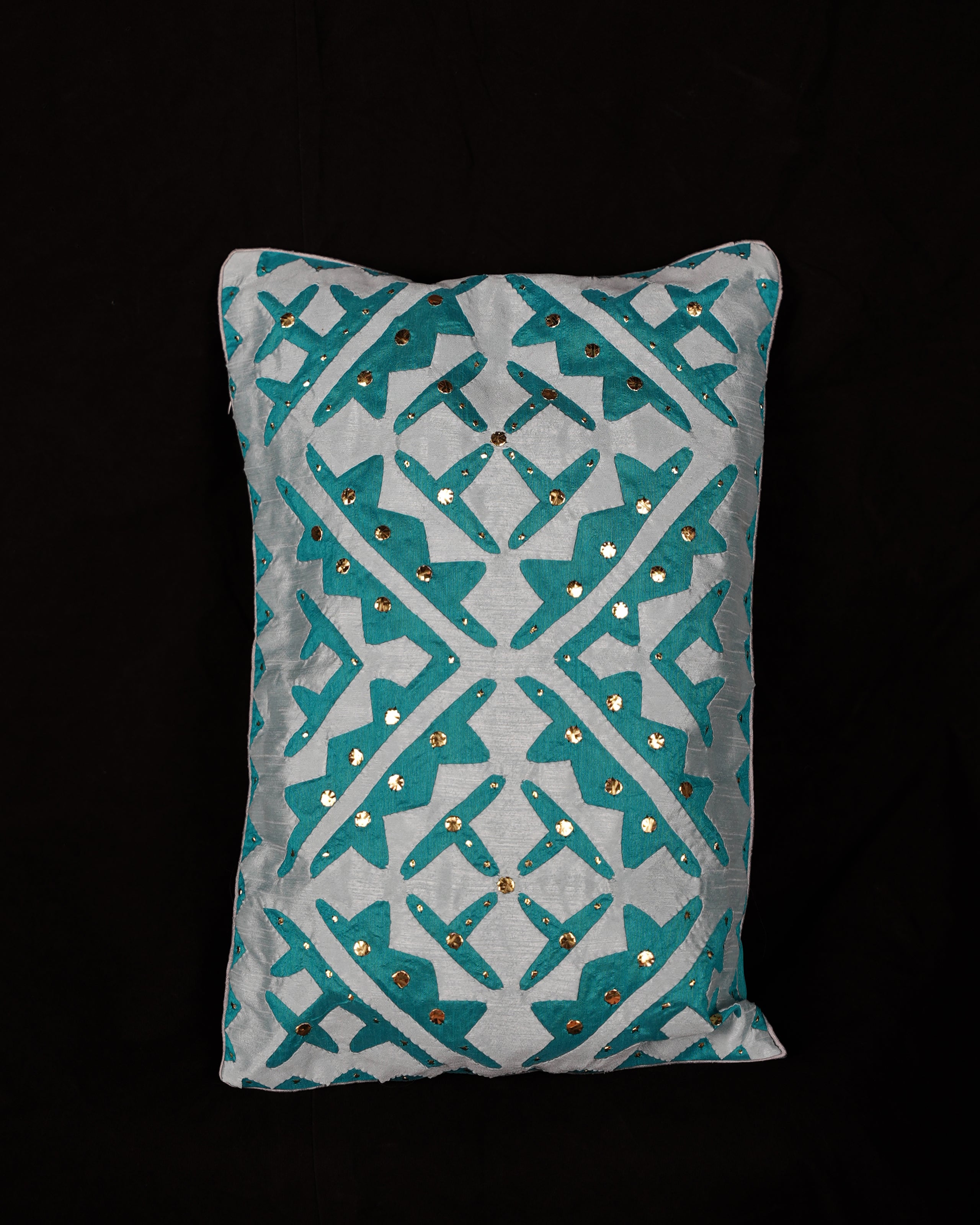 Mukaish Cushion Cover and Runner Set